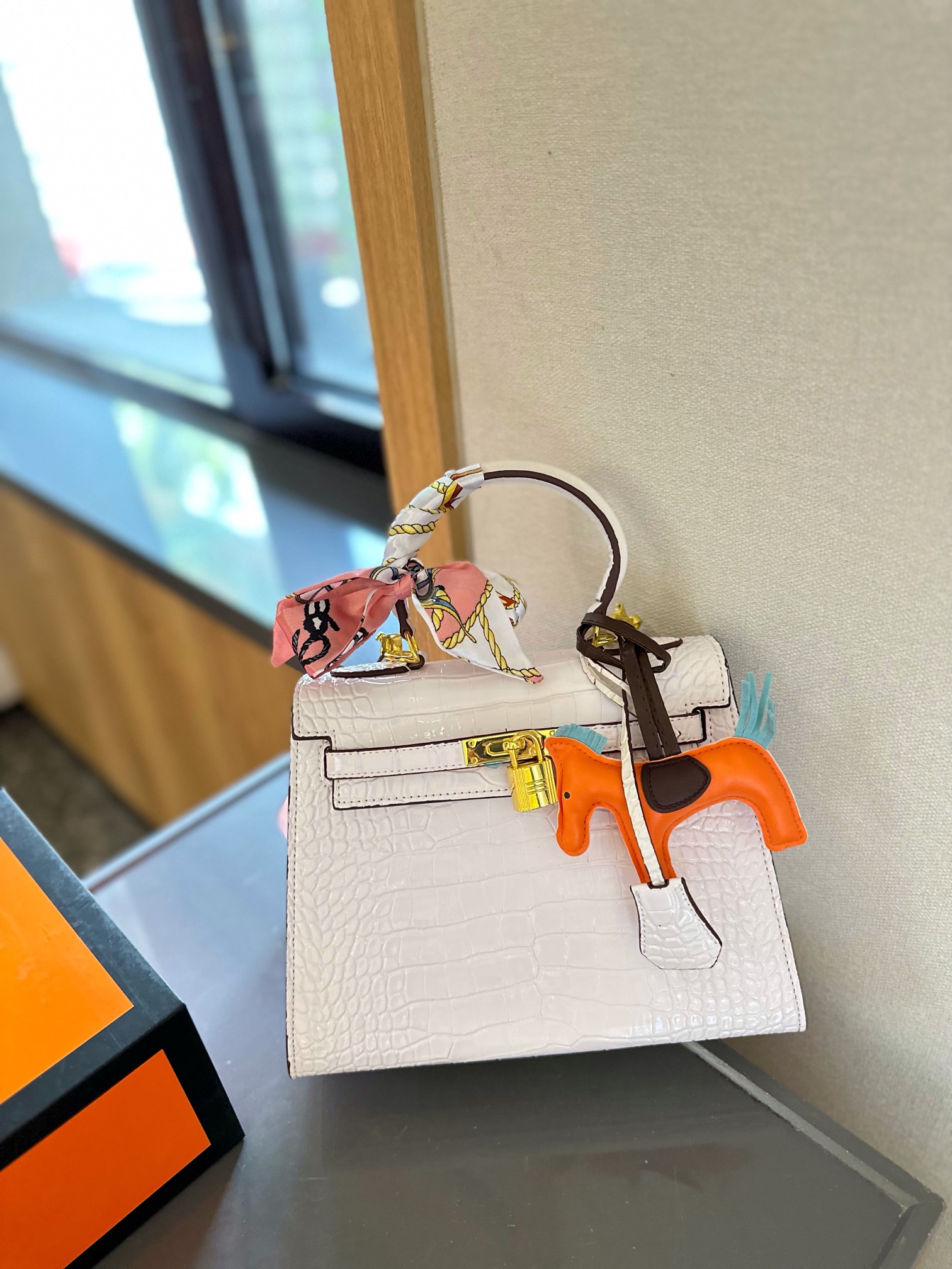 【Hermès 公式旗艦店】エルメス 斜めがけバッグ 当日出荷 好評に付き再入荷！25CM  240724