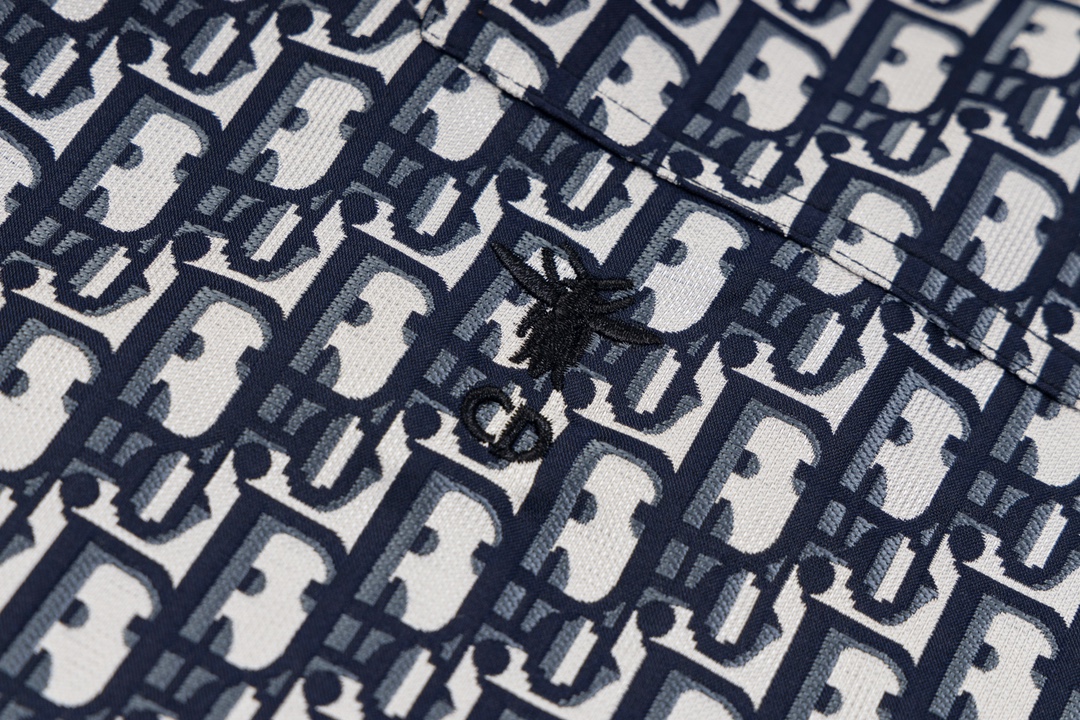 【DIOR  公式旗艦店】ディオール   ジャケット着 好評に付き再入荷！241119