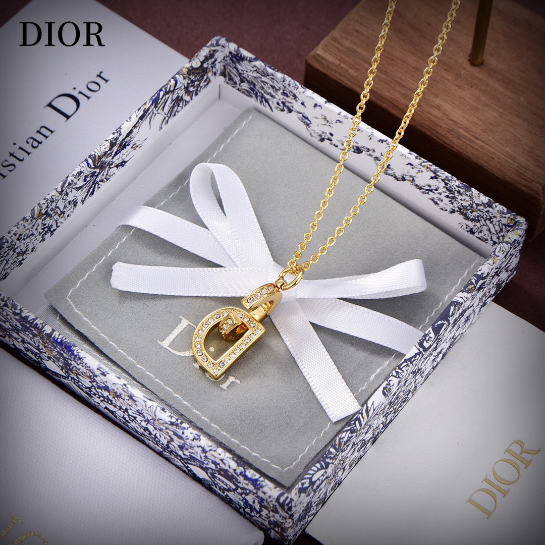 【DIOR】ネックレス、新しいネックレス万能シンプルファッションオーナメント 240730