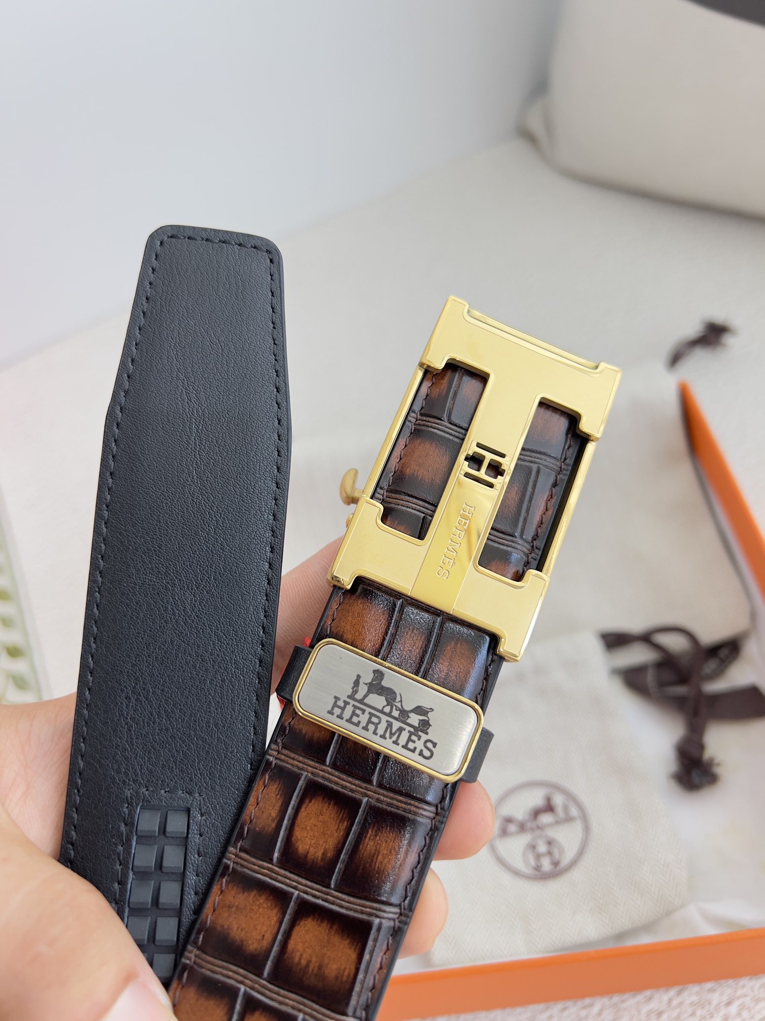 【Hermès】(エルメス) 3.5cmベルト メンズ 240903