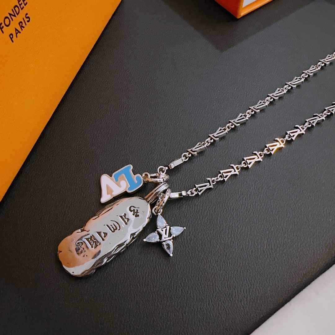 【LOUIS VUITTON】ネックレス、新しいネックレス万能シンプルファッションオーナメント