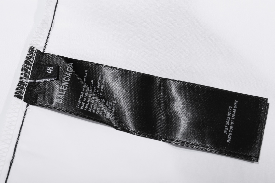 【BALENCIAGA 公式旗艦店】バレンシアガ  シャツ  ご好評に付き再入荷！