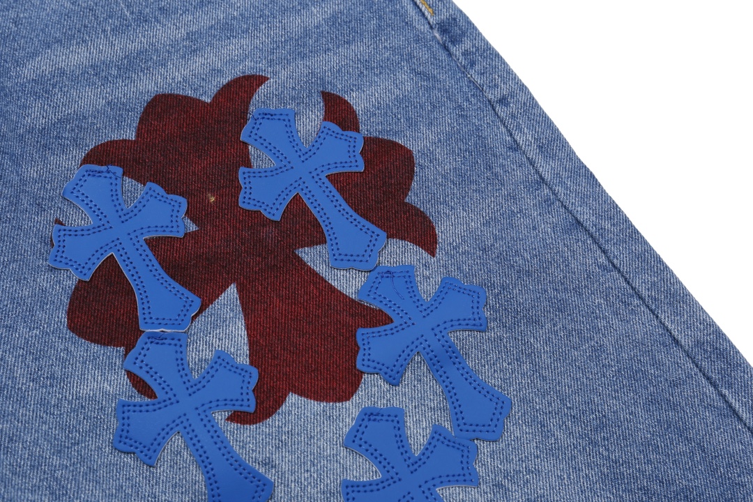 【CHROME HEARTS  公式旗艦店】クロムハーツ  ジーパン  ご好評に付き再入荷  240830