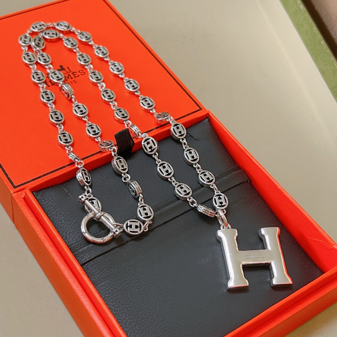 【HERMES】ネックレス、新しいネックレス万能シンプルファッションオーナメント 240730
