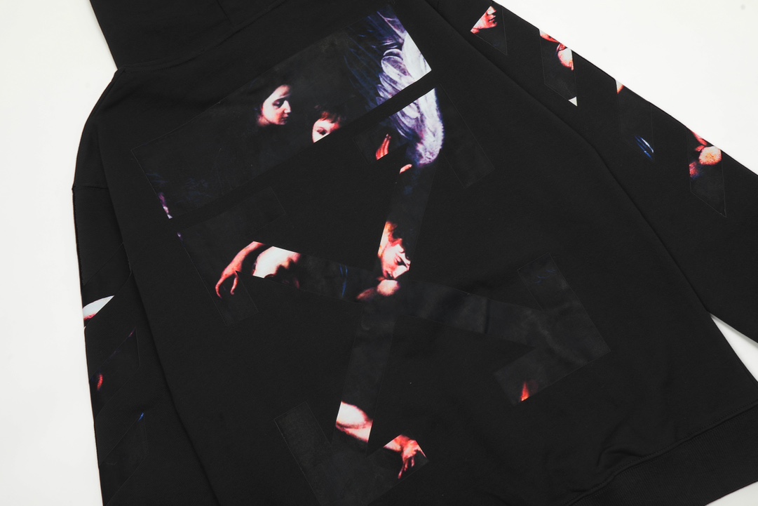 【OFF-WHITE  公式旗艦店】オフホワイトパーカースウェットご好評に付き再入荷 240806