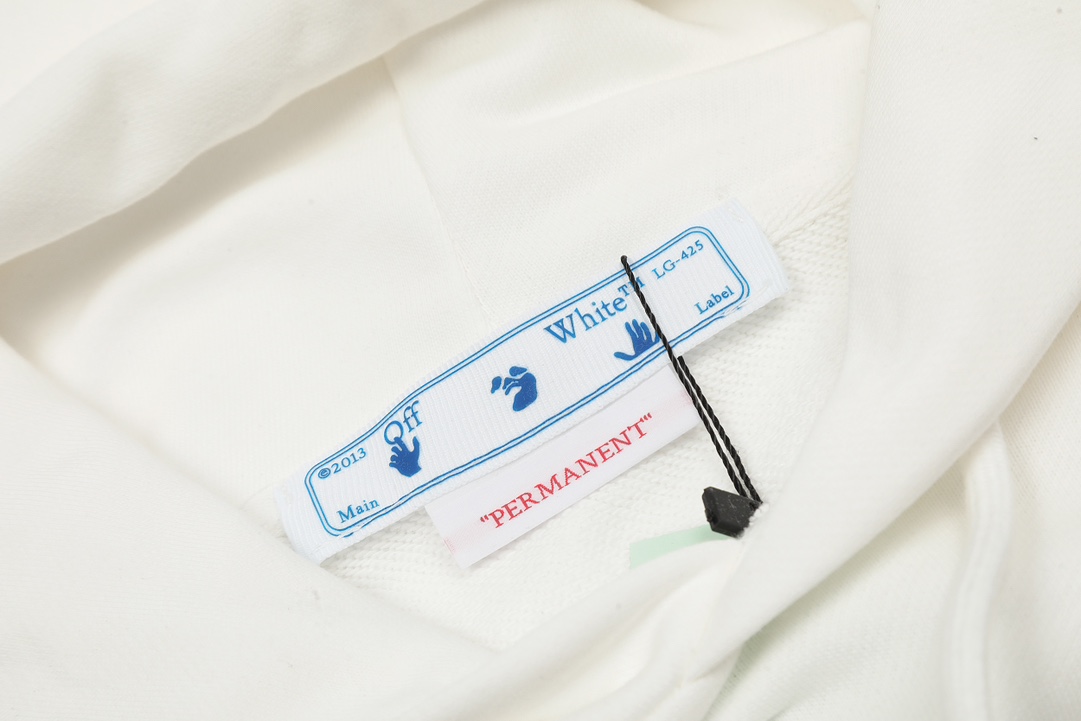 【OFF-WHITE  公式旗艦店】オフホワイトパーカースウェットご好評に付き再入荷 240806