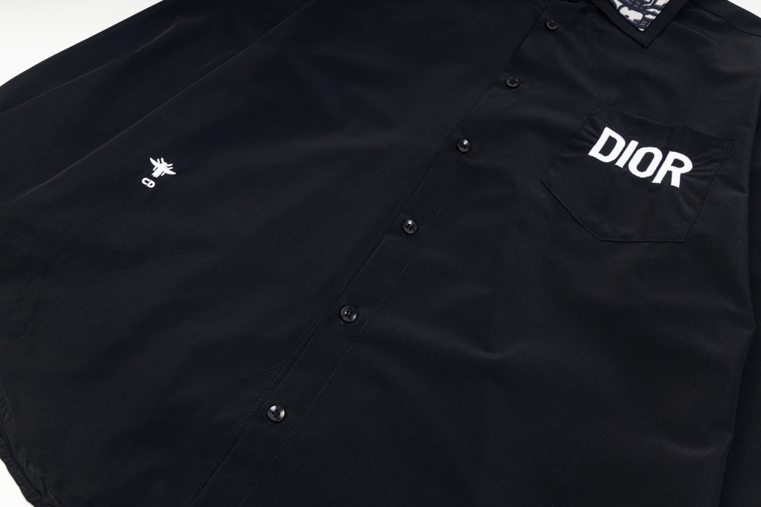 【DIOR  公式旗艦店】ディオール  シャツ  ご好評に付き再入荷 240715