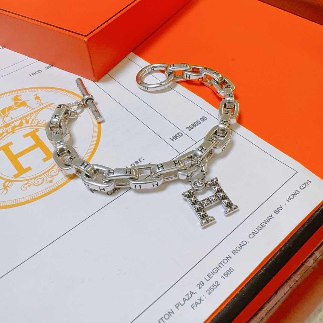【HERMES】ブレスレット、ファッションシンプルなスタイル  240730