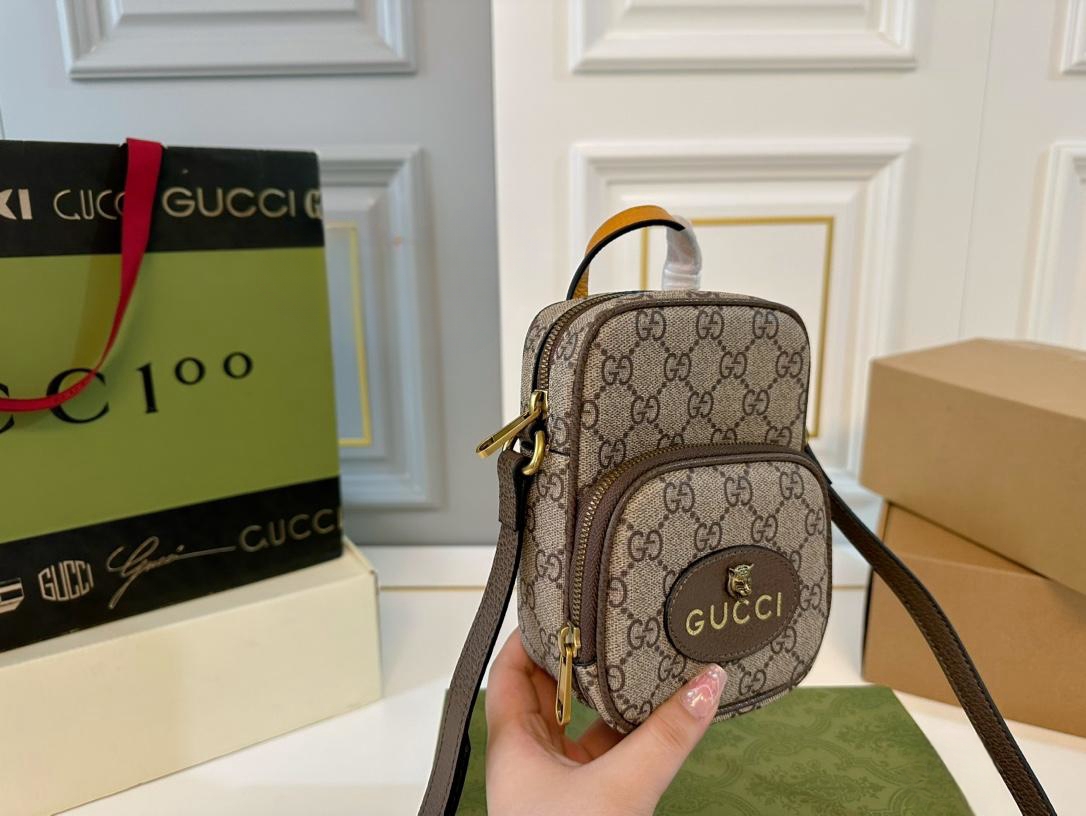 【GUCCI 公式旗艦店】グッチ 斜めがけバッグ 当日出荷 好評に付き再入荷！12*17CM  240724