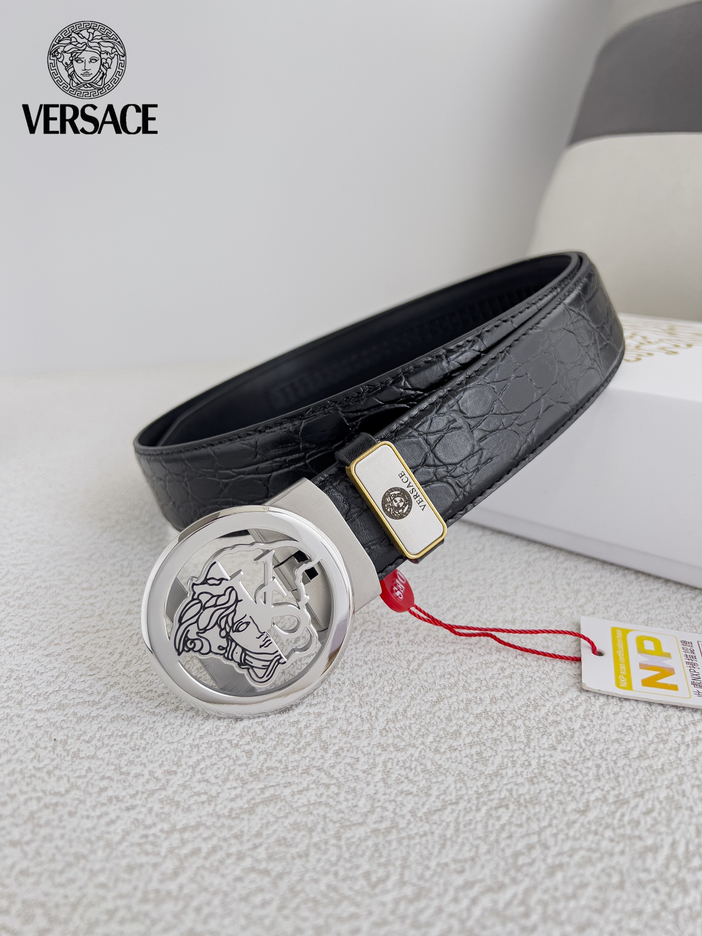 【VERSACE】(ヴェルサーチ) 3.5cmベルト メンズ 240903