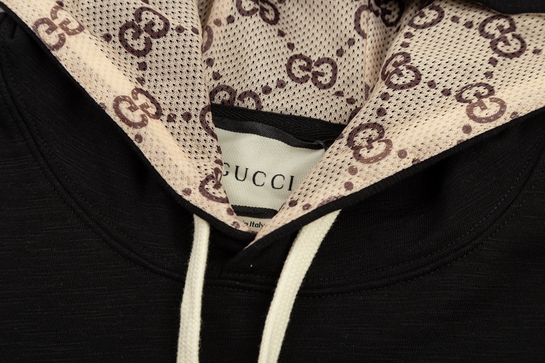 【GUCCI  公式旗艦店】グッチ  パーカー  スウェットご好評に付き再入荷 240805