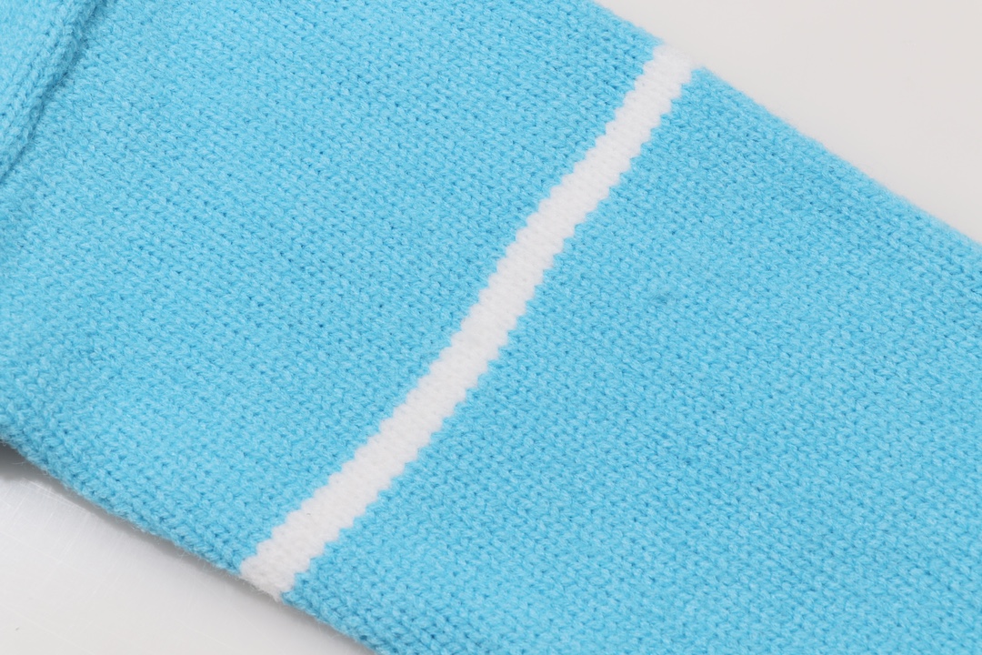 【CHROME HEARTS  公式旗艦店】クロムハーツ  セーター好評に付き再入荷！ 240928