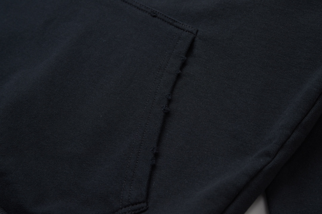 【BALENCIAGA 公式旗艦店】バレンシアガ パーカー スウェット ご好評に付き再入荷！