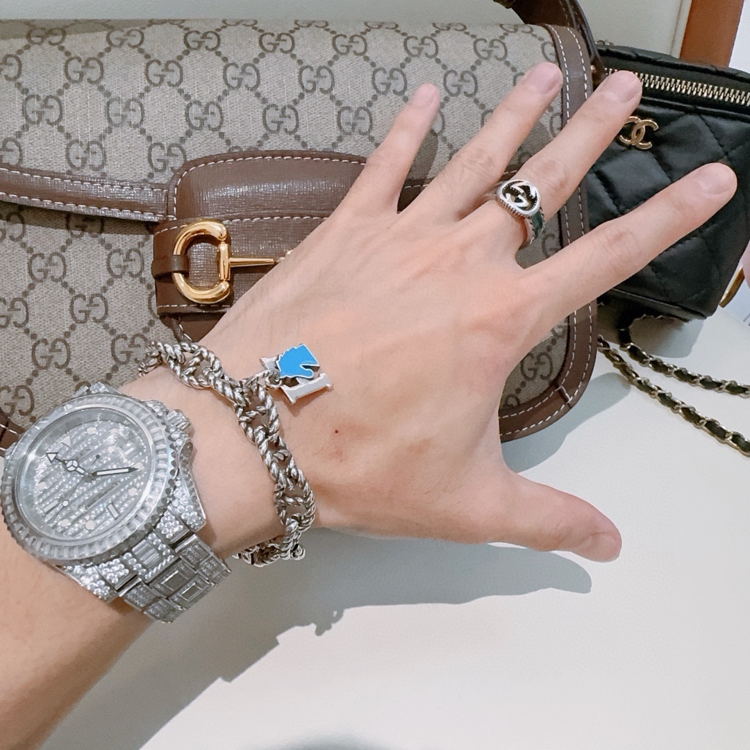 【HERMES】ブレスレット、ファッションシンプルなスタイル  240730