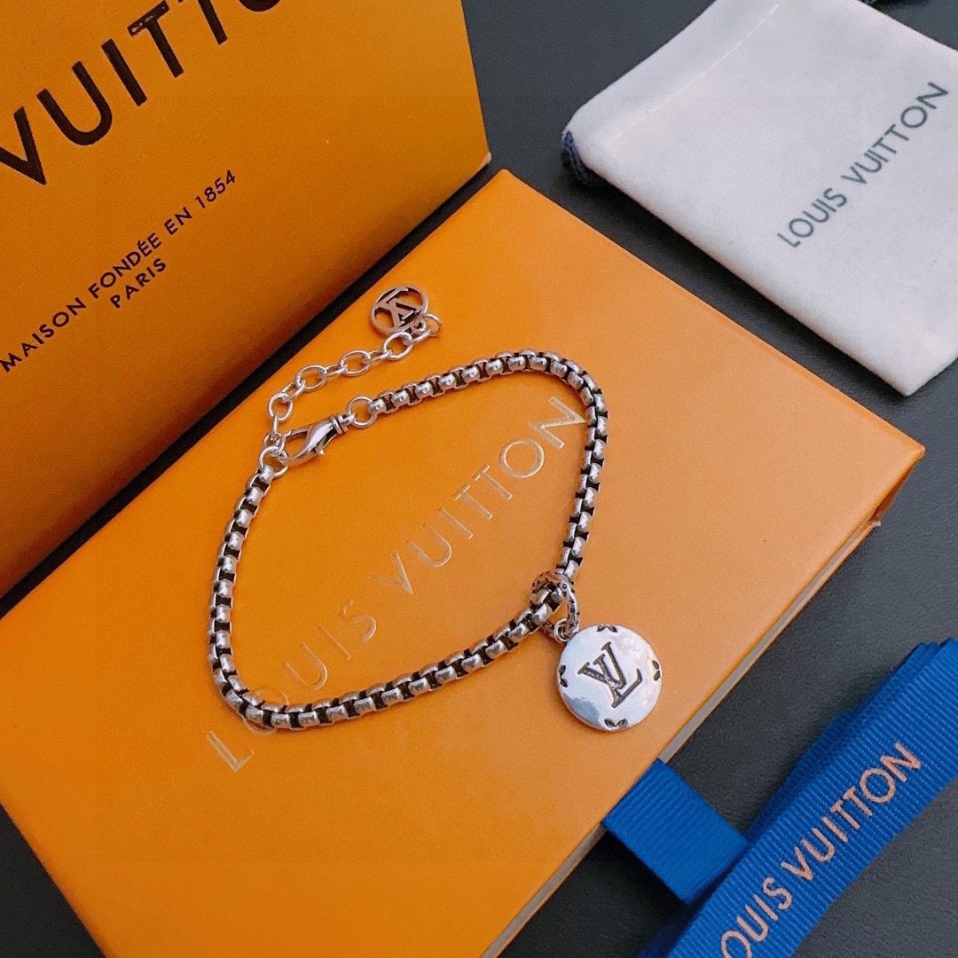 【LOUIS VUITTON】ブレスレット、ファッションシンプルなスタイル240813