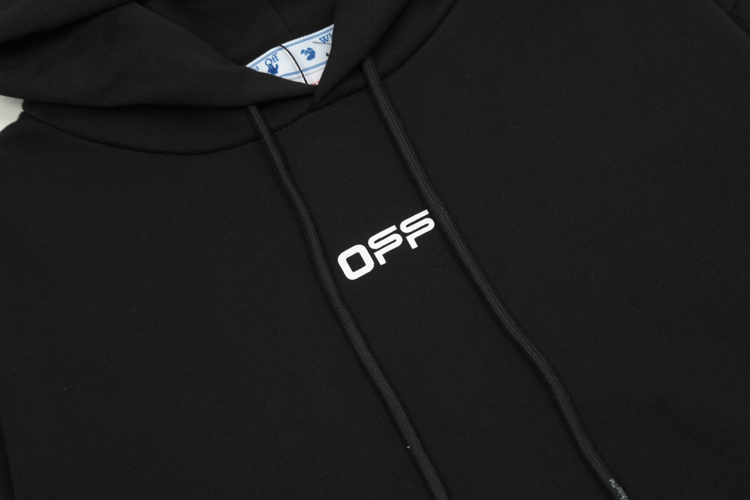 【OFF-WHITE  公式旗艦店】オフホワイトパーカースウェットご好評に付き再入荷 240806