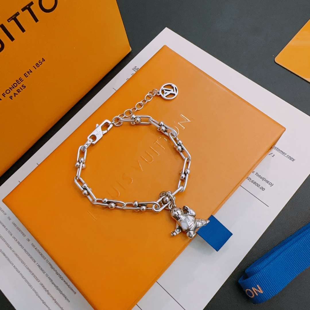 【LOUIS VUITTON】ブレスレット、ファッションシンプルなスタイル240813