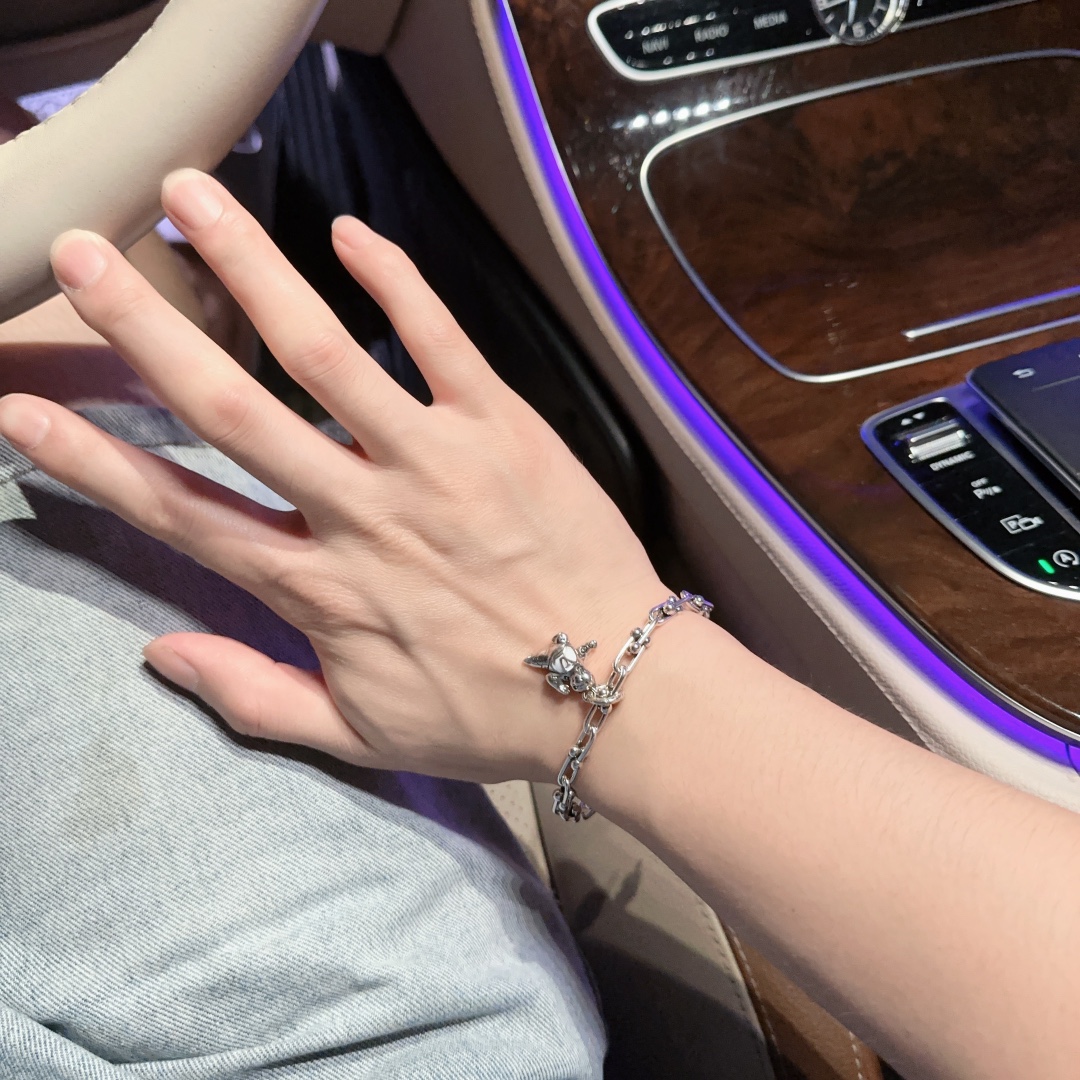 【LOUIS VUITTON】ブレスレット、ファッションシンプルなスタイル240813