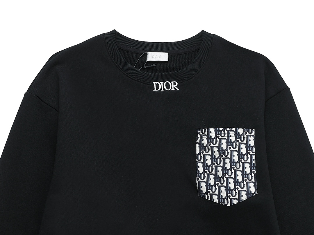 【DIOR  公式旗艦店】ディオール  丸首の衛衣 ご好評に付き再入荷 240809