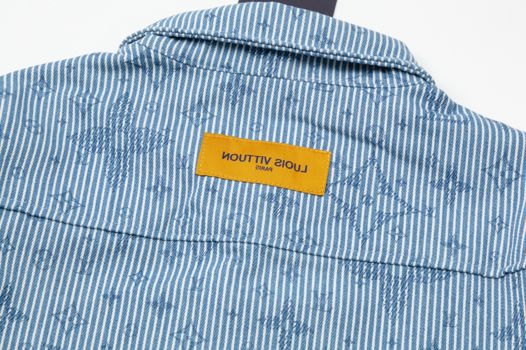 【LOUIS VUITTON 公式旗艦店】ルイヴィトン  シャツ  ご好評に付き再入荷 240803