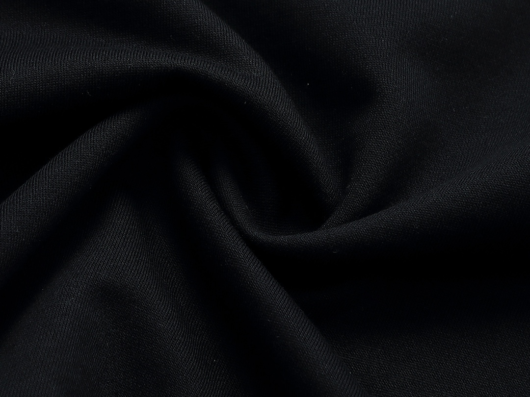 【DIOR  公式旗艦店】ディオール  丸首の衛衣 ご好評に付き再入荷 240809