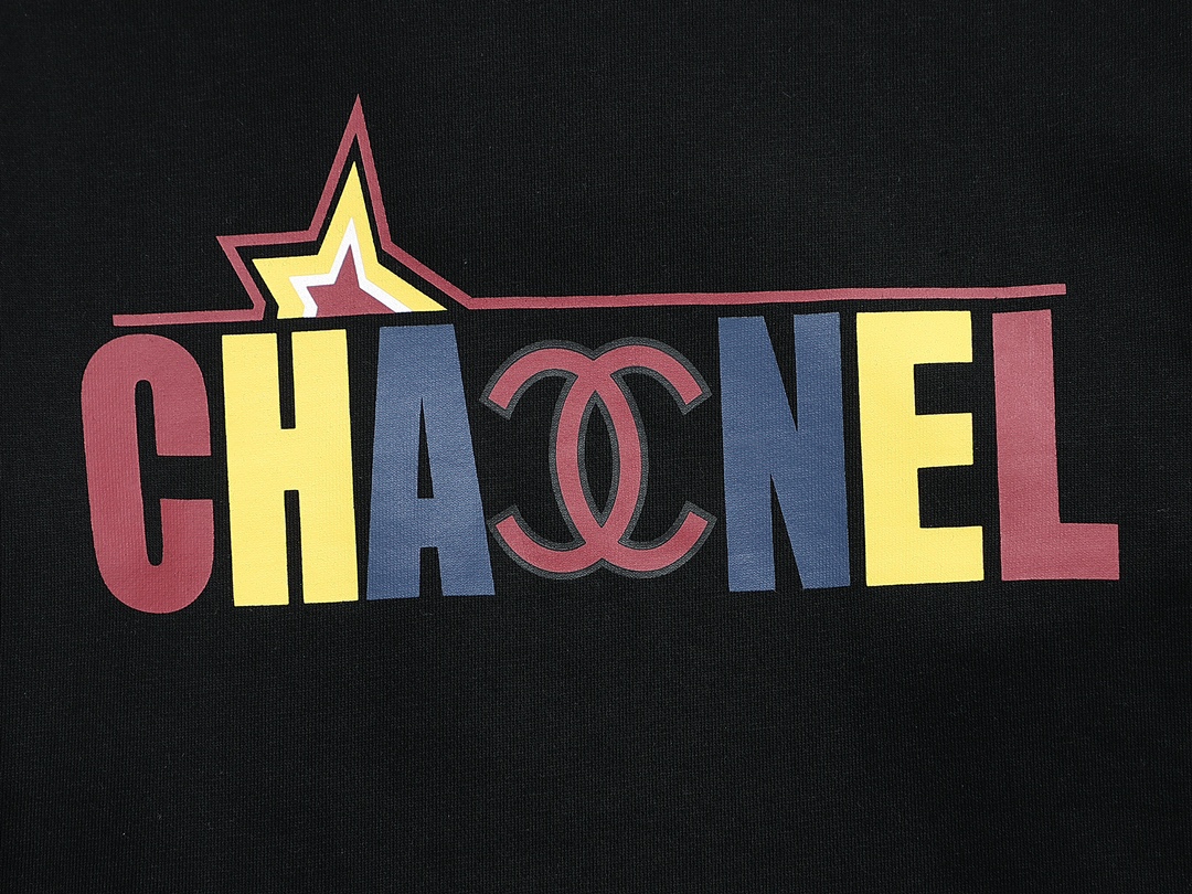 【CHANEL 公式旗艦店】シャネル  丸首の衛衣  スウェットご好評に付き再入荷！