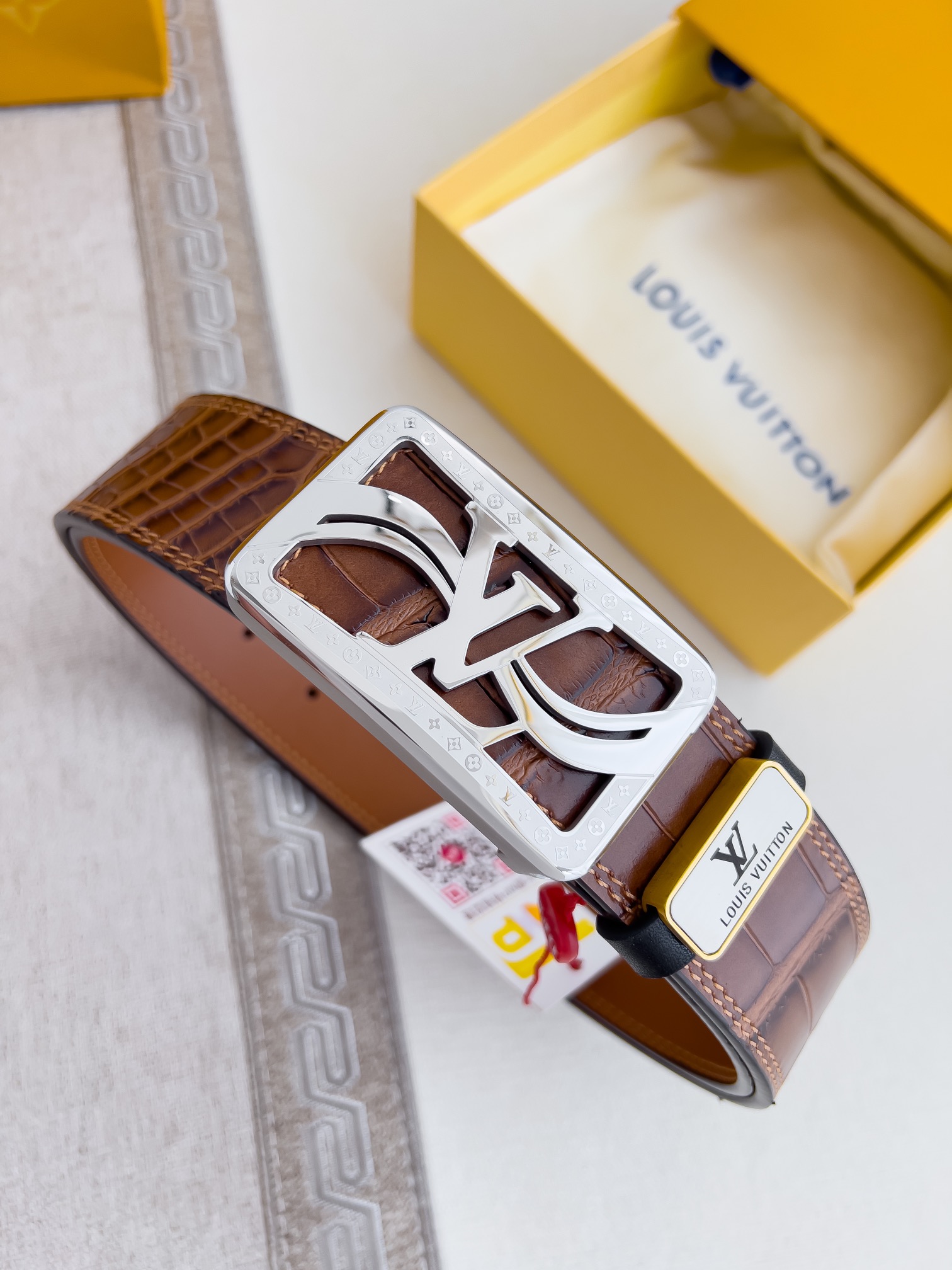 LV【LOUIS VUITTON】(ルイヴィトン) 3.8cmベルト メンズ  240903