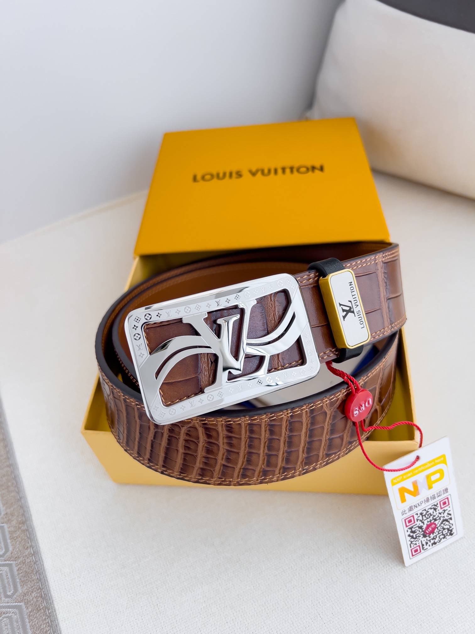 LV【LOUIS VUITTON】(ルイヴィトン) 3.8cmベルト メンズ  240903