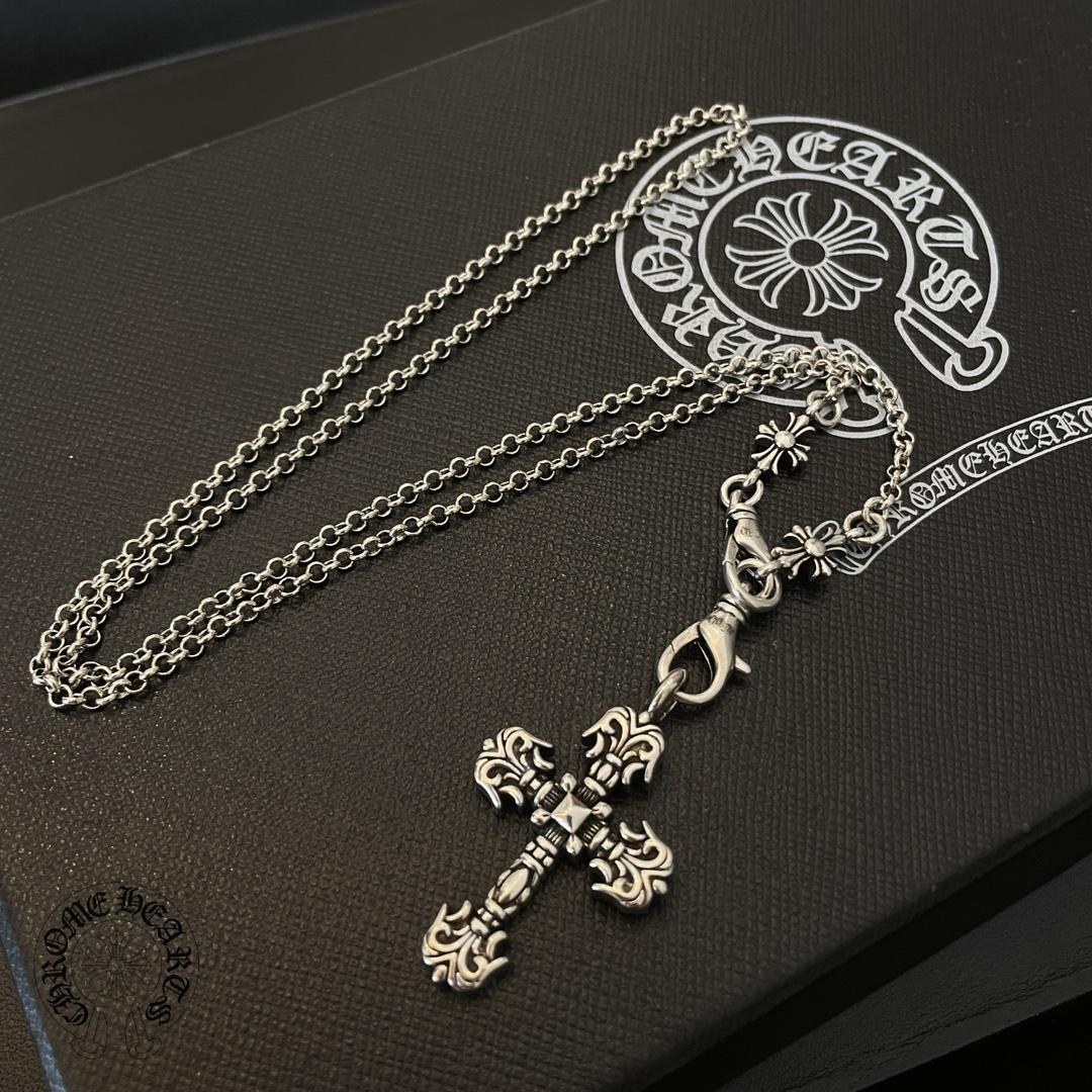 【CHROME HEARTS】ネックレス、新しいネックレス万能シンプルファッションオーナメント240812