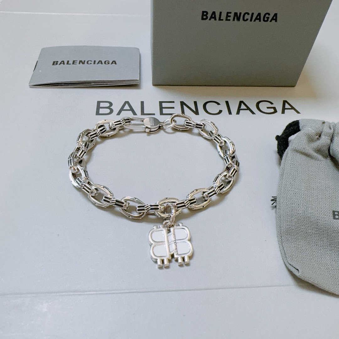 【BALENCIAGA】ブレスレット、ファッションシンプルなスタイル  240814