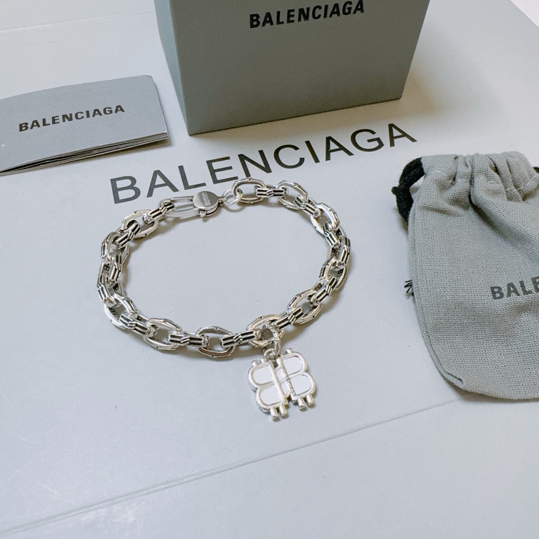 【BALENCIAGA】ブレスレット、ファッションシンプルなスタイル  240814