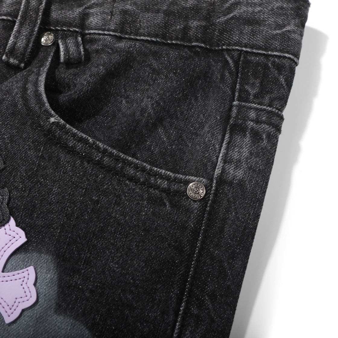 【CHROME HEARTS  公式旗艦店】クロムハーツ ジーパン  ご好評に付き再入荷  240831