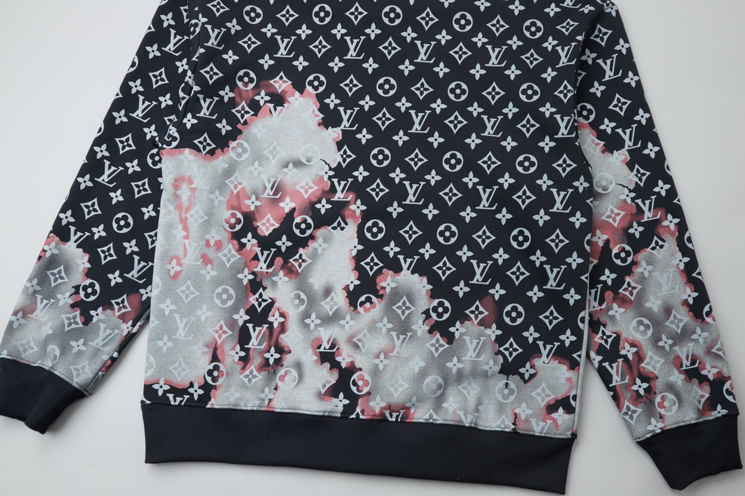 【LOUIS VUITTON  公式旗艦店】ルイヴィトン 丸首の衛衣 スウェット ご好評に付き再入荷  240902