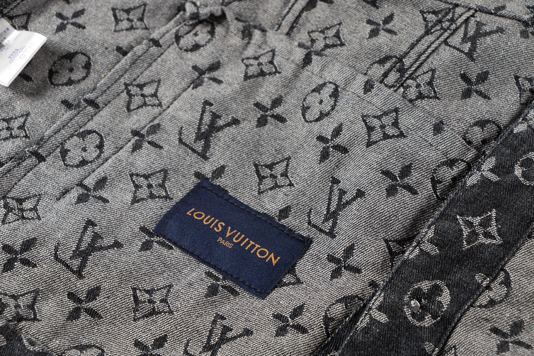 【LOUIS VUITTON】ルイヴィトン  ジャケット着 ご好評に付き再入荷！240921