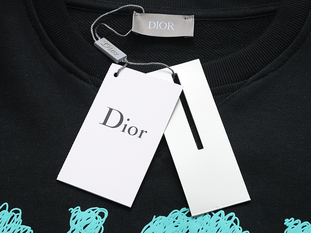【DIOR  公式旗艦店】ディオール  丸首の衛衣 ご好評に付き再入荷 240817