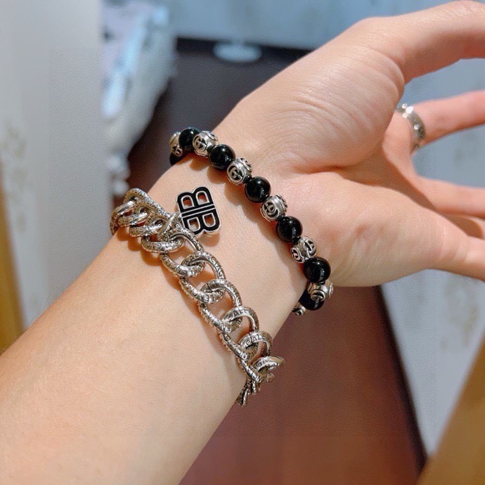 【BALENCIAGA】ブレスレット、ファッションシンプルなスタイル  240814