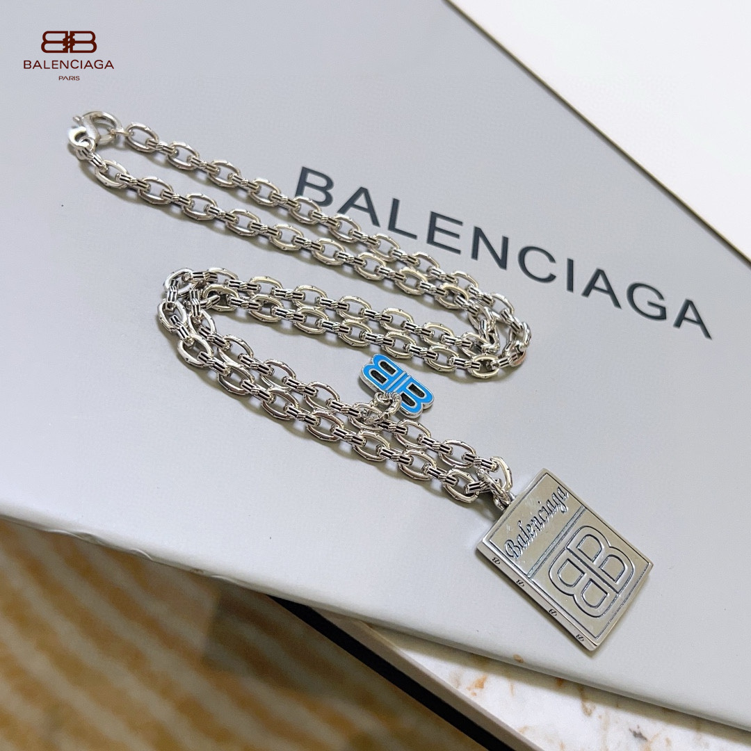 【BALENCIAGA】ネックレス、新しいネックレス万能シンプルファッションオーナメント  240814