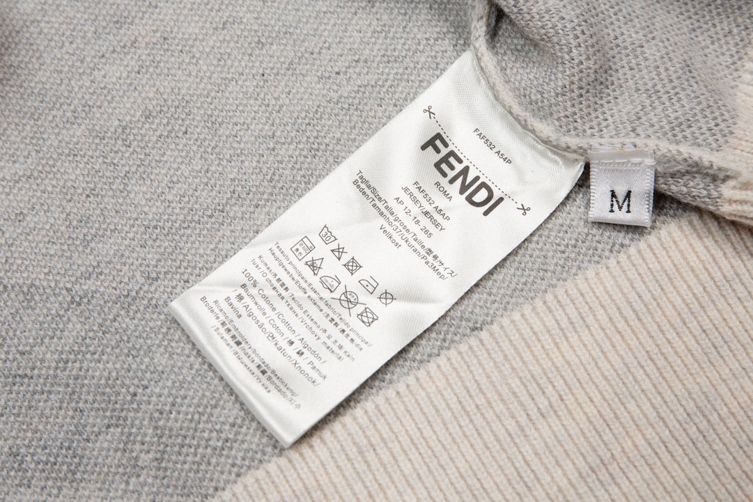 【FENDI  公式旗艦店】フェンディ セーター好評に付き再入荷！ 241031