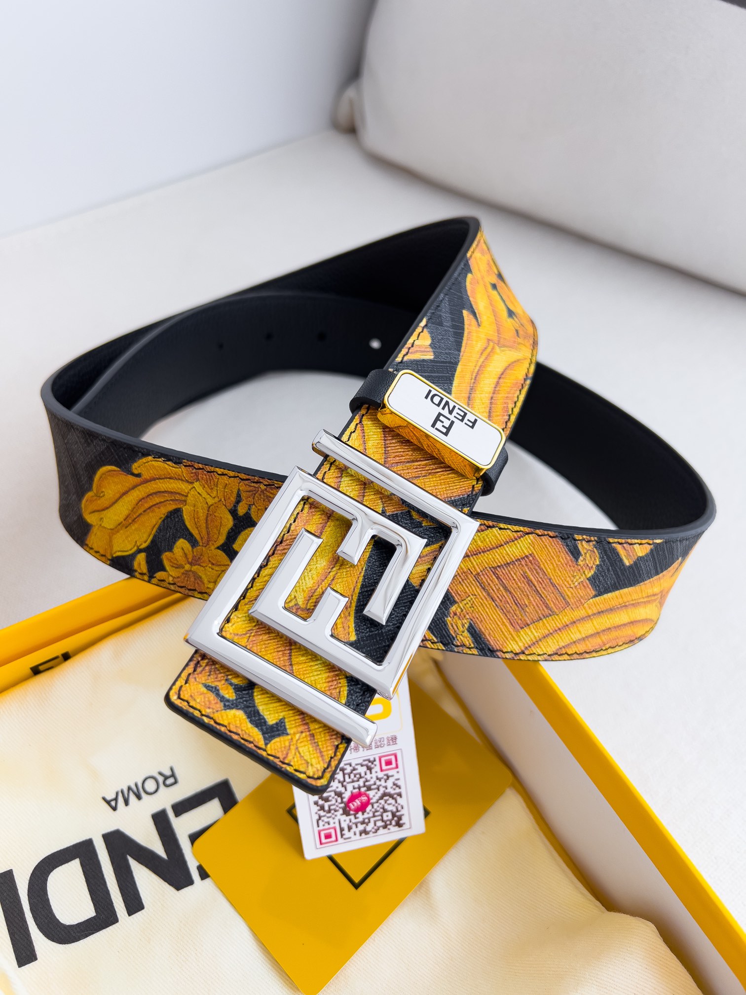 【FENDI】(フェンディ) 4cmベルト メンズ 240903