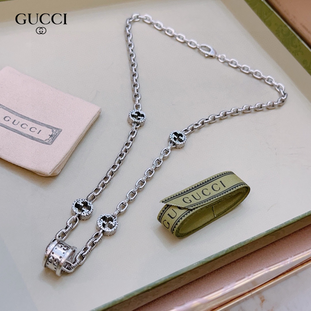 【GUCCI】ネックレス、新しいネックレス万能シンプルファッションオーナメント 240815