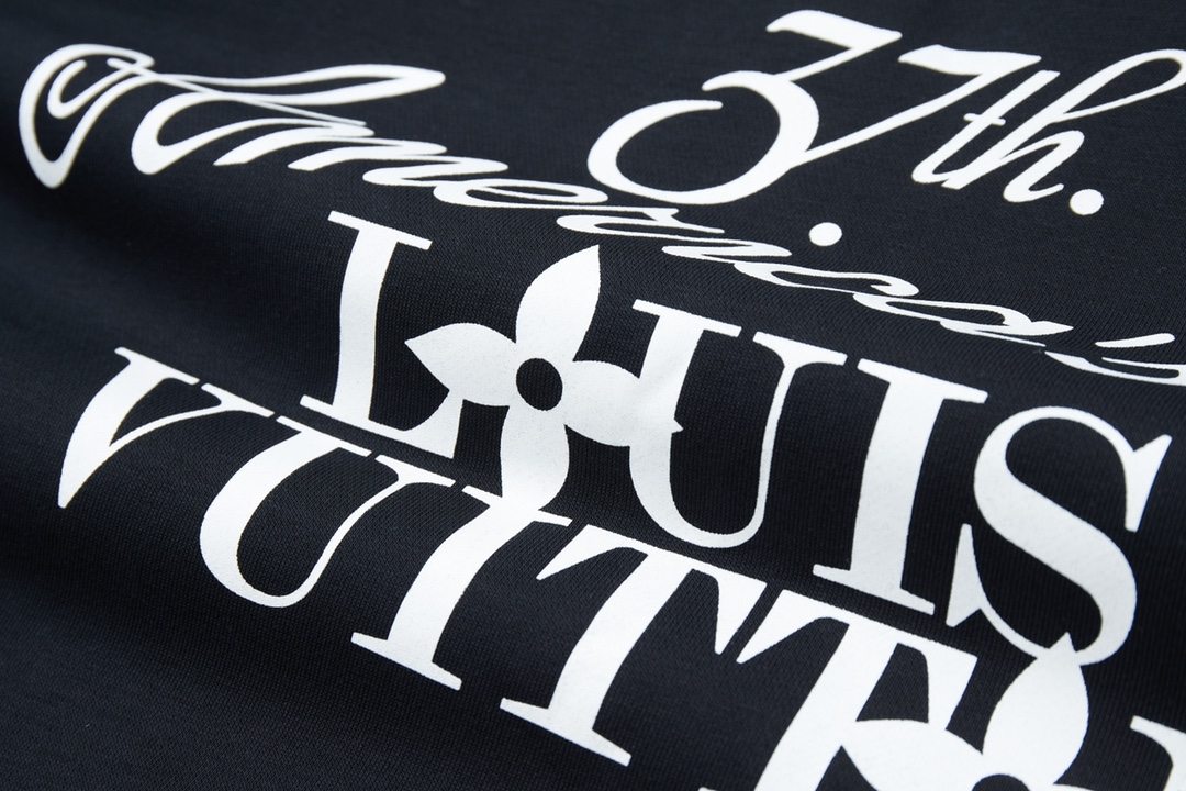 【LOUIS VUITTON  公式旗艦店】ルイヴィトン 丸首の衛衣 スウェット ご好評に付き再入荷 240811