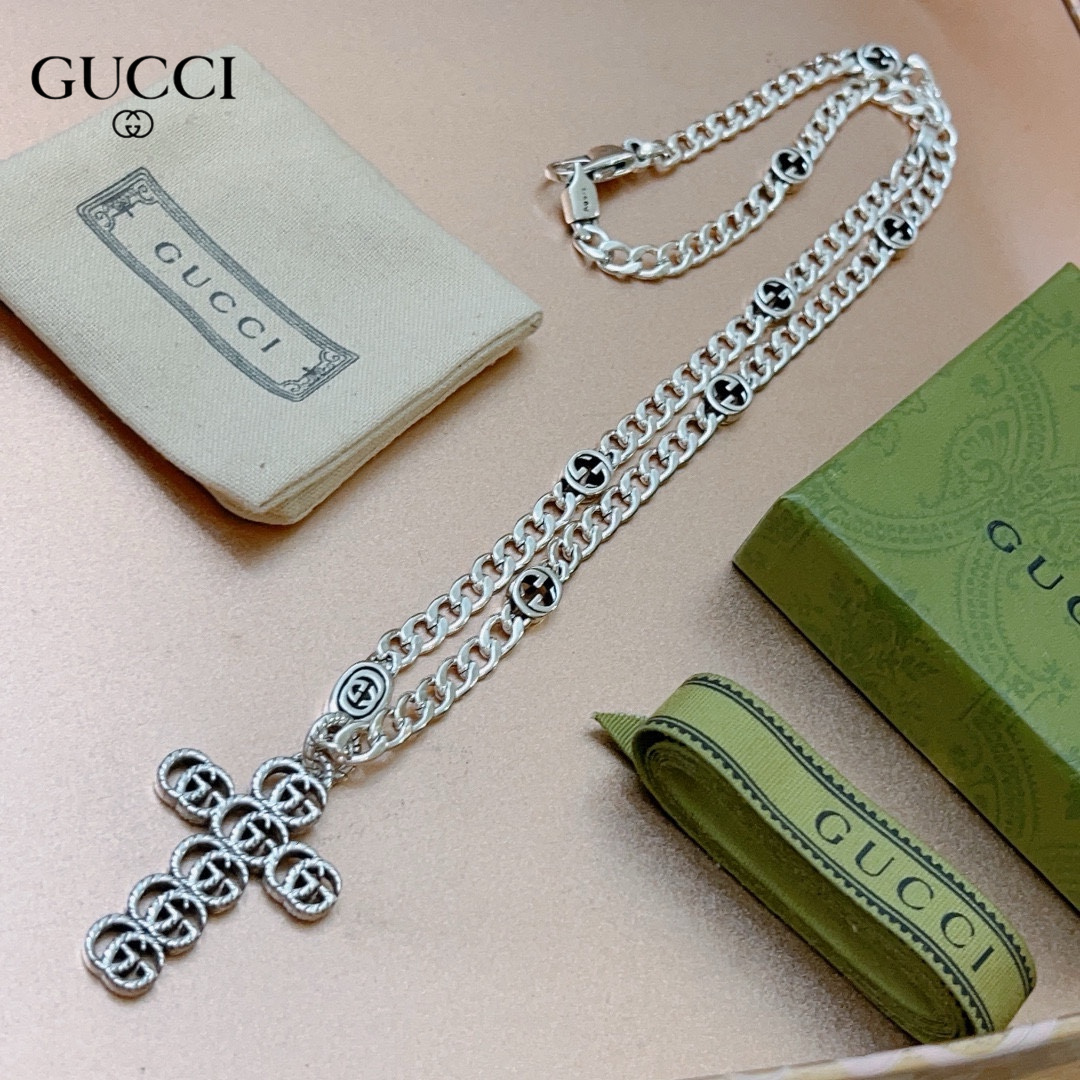 【GUCCI】ネックレス、新しいネックレス万能シンプルファッションオーナメント 240815