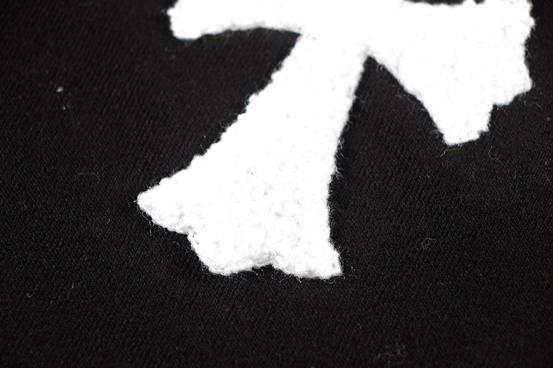 【CHROME HEARTS 公式旗艦店】クロムハーツ  丸首の衛衣  スウェットご好評に付き再入荷 240817