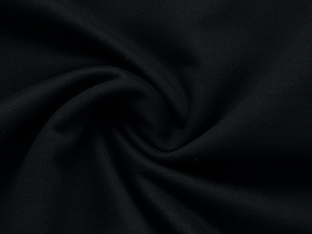 【GIVENCHY 公式旗艦店】ジバンシー 丸首の衛衣 スウェットご好評に付き再入荷 240829