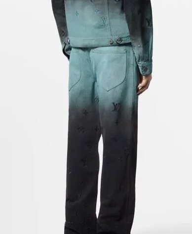 【LOUIS VUITTON  公式旗艦店】ルイヴィトン  ジーパン  ご好評に付き再入荷  240830