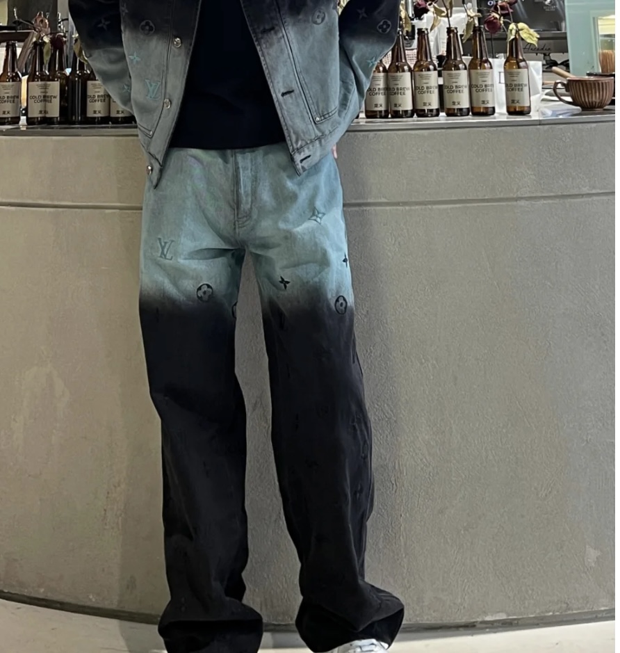 【LOUIS VUITTON  公式旗艦店】ルイヴィトン  ジーパン  ご好評に付き再入荷  240830