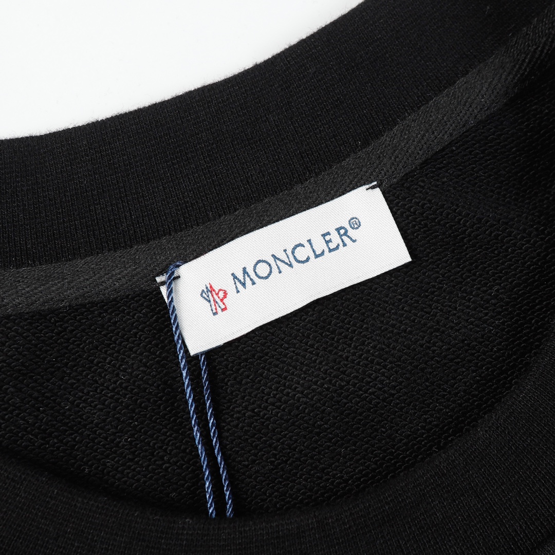 【MONCLER 公式旗艦店】モンクレール  丸首の衛衣 スウェットご好評に付き再入荷 240902