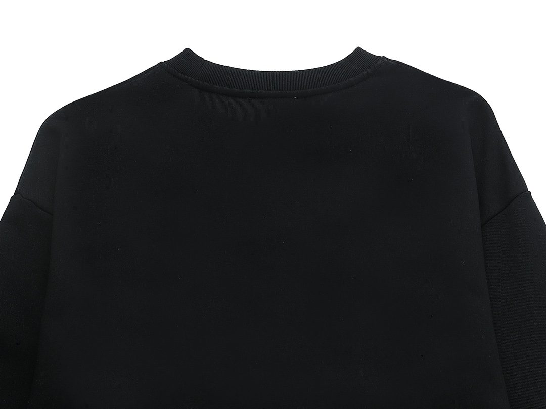 【BALENCIAGA 公式旗艦店】バレンシアガ  丸首の衛衣 スウェットご好評に付き再入荷 240829