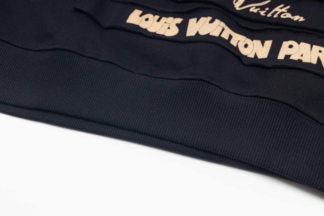 【LOUIS VUITTON  公式旗艦店】ルイヴィトン 丸首の衛衣 スウェット ご好評に付き再入荷  240902