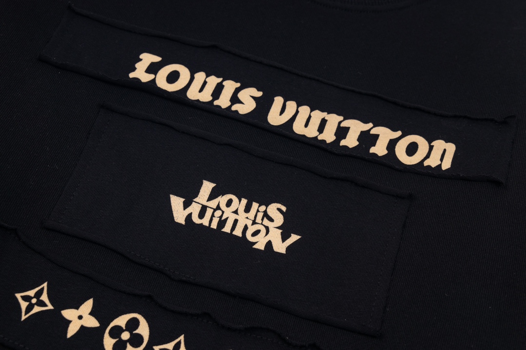 【LOUIS VUITTON  公式旗艦店】ルイヴィトン 丸首の衛衣 スウェット ご好評に付き再入荷  240902